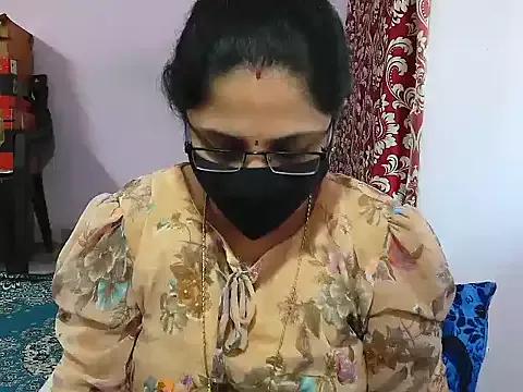 Jaanu6482 from StripChat is Freechat