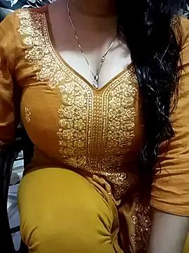 Jaanu_Jaanvi from StripChat is Freechat