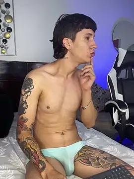 JacoboSwam from StripChat is Freechat