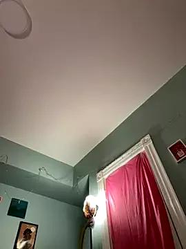 Jalissaskitten from StripChat is Freechat