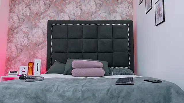 Customizable and immersive - Activate your taste buds and check-out our delicious choice of bondage cams streams with excited models getting their amazing bodies screwed with their beloved sex toys.