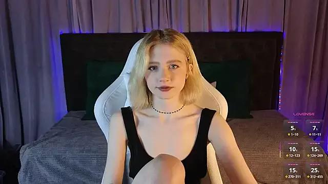 Customizable and immersive - Activate your taste buds and check-out our delicious choice of bondage cams streams with excited models getting their amazing bodies screwed with their beloved sex toys.