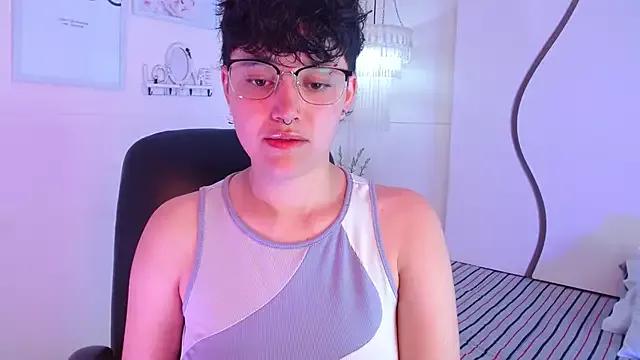jeroharper from StripChat is Freechat