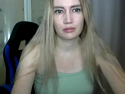 JessFoxxx from StripChat is Freechat
