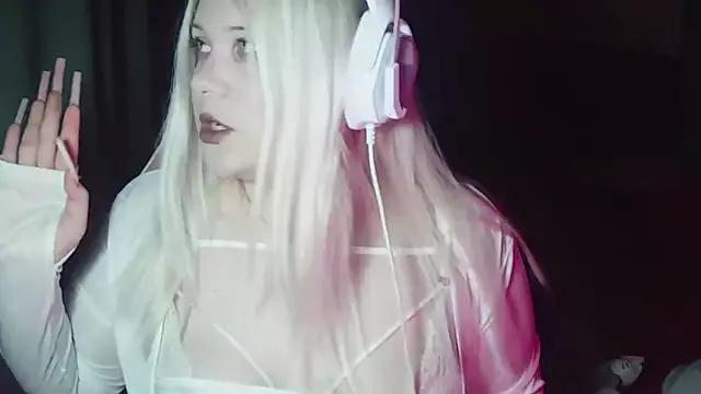 JessiAngels from StripChat is Freechat