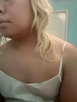 Jessica-Aine from StripChat is Freechat