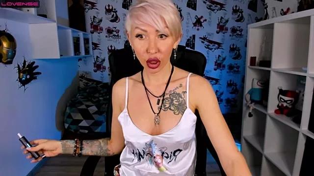 Customizable and immersive - Activate your taste buds and check-out our delicious choice of bondage cams streams with excited models getting their amazing bodies screwed with their beloved sex toys.
