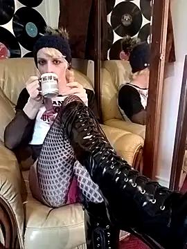 Customizable and immersive - Activate your taste buds and check-out our delicious choice of bondage cams streams with excited models getting their amazing bodies screwed with their beloved sex toys.