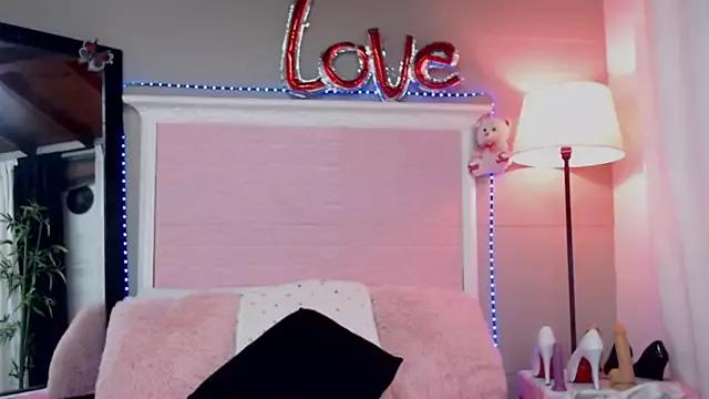 Customizable and immersive - Activate your taste buds and check-out our delicious choice of bondage cams streams with excited models getting their amazing bodies screwed with their beloved sex toys.