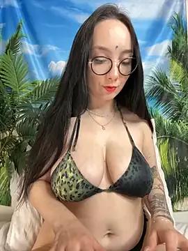 Jinhee_Tiny from StripChat is Freechat