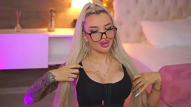 Customizable and immersive - Activate your taste buds and check-out our delicious choice of bondage cams streams with excited models getting their amazing bodies screwed with their beloved sex toys.