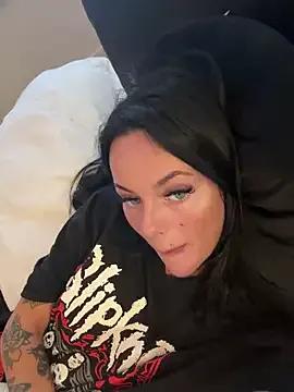 Juicylucie webcams show profile image 