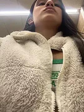 JulHoney webcams show profile image 