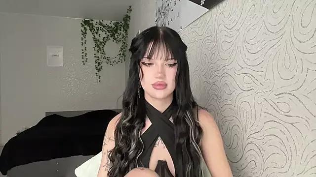 Customizable and immersive - Activate your taste buds and check-out our delicious choice of bondage cams streams with excited models getting their amazing bodies screwed with their beloved sex toys.