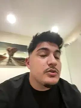 Juliann69Ramiro from StripChat is Freechat