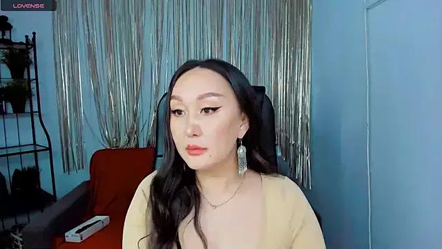 Julianna_Jami from StripChat is Freechat
