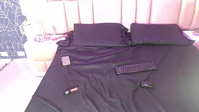Customizable and immersive - Activate your taste buds and check-out our delicious choice of bondage cams streams with excited models getting their amazing bodies screwed with their beloved sex toys.