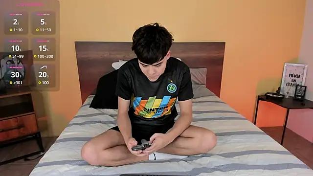 Customizable and immersive - Activate your taste buds and check-out our delicious choice of bondage cams streams with excited models getting their amazing bodies screwed with their beloved sex toys.
