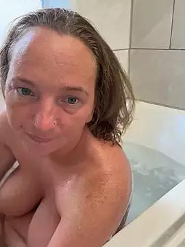 JustYourNormalCouple from StripChat is Freechat