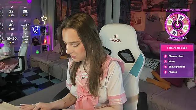 Customizable and immersive - Activate your taste buds and check-out our delicious choice of bondage cams streams with excited models getting their amazing bodies screwed with their beloved sex toys.