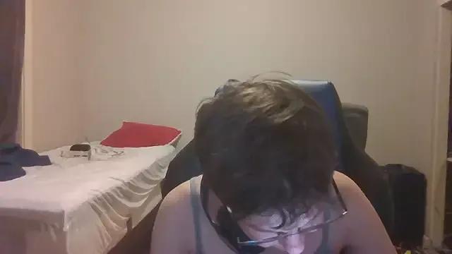 KaliSnow199623 from StripChat is Freechat