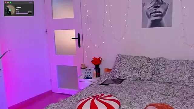 Customizable and immersive - Activate your taste buds and check-out our delicious choice of bondage cams streams with excited models getting their amazing bodies screwed with their beloved sex toys.