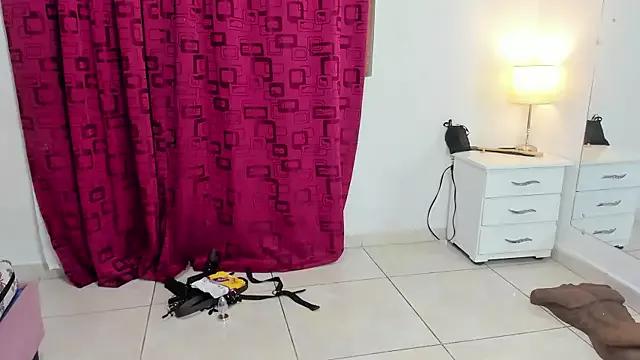 Customizable and immersive - Activate your taste buds and check-out our delicious choice of bondage cams streams with excited models getting their amazing bodies screwed with their beloved sex toys.