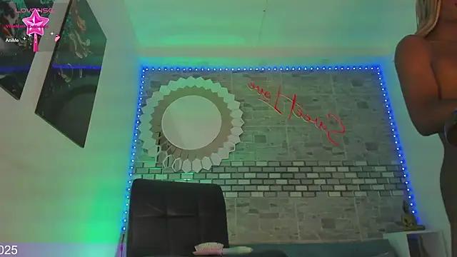 Customizable and immersive - Activate your taste buds and check-out our delicious choice of bondage cams streams with excited models getting their amazing bodies screwed with their beloved sex toys.