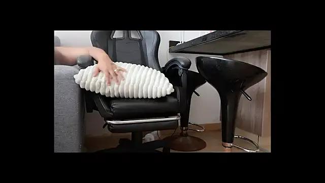 Photos of Karla_Stein2025 from StripChat is Freechat