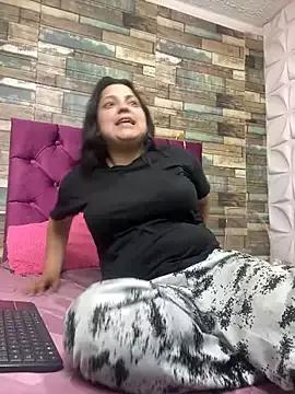 KataleyaStiward from StripChat is Freechat