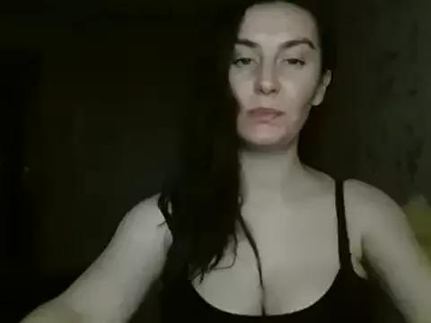 KatalinaQE from StripChat is Freechat