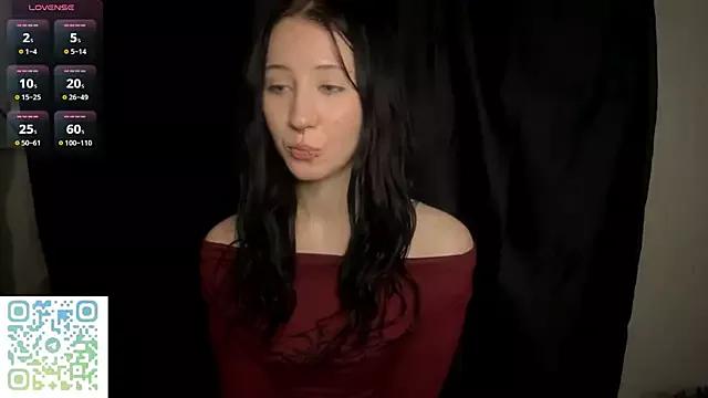 Kate_with_hearth from StripChat is Freechat