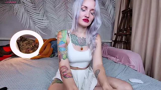 Customizable and immersive - Activate your taste buds and check-out our delicious choice of bondage cams streams with excited models getting their amazing bodies screwed with their beloved sex toys.