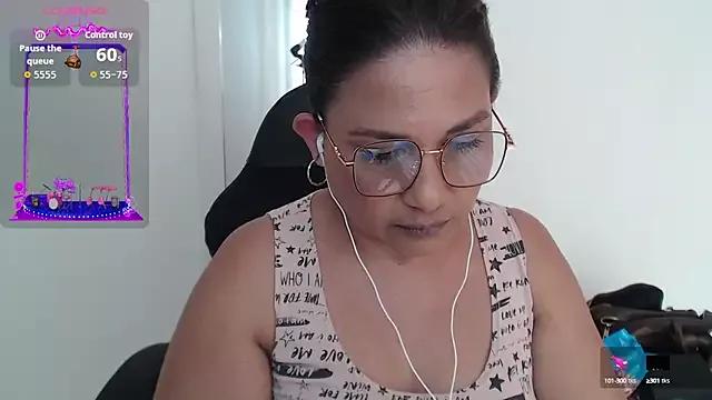 Katha_Marck from StripChat is Freechat
