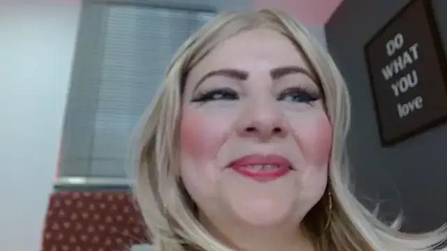 katiasupreme1 from StripChat is Freechat