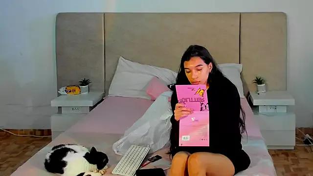 Customizable and immersive - Activate your taste buds and check-out our delicious choice of bondage cams streams with excited models getting their amazing bodies screwed with their beloved sex toys.