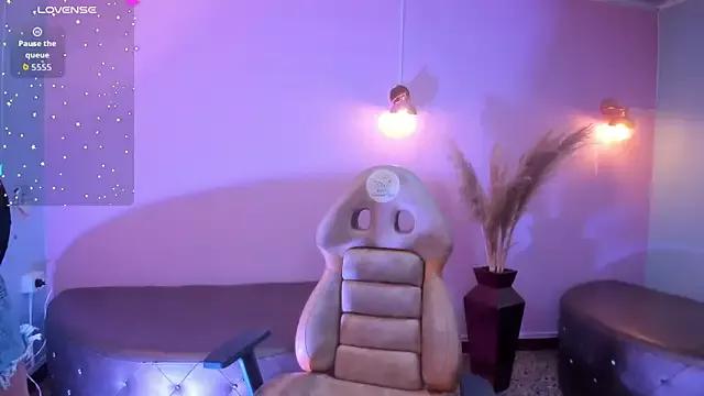 Customizable and immersive - Activate your taste buds and check-out our delicious choice of bondage cams streams with excited models getting their amazing bodies screwed with their beloved sex toys.