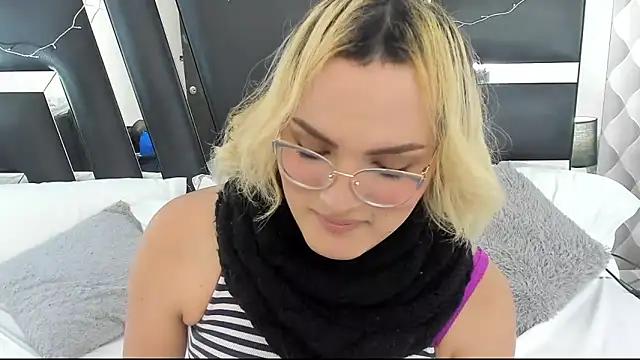 Customizable and immersive - Activate your taste buds and check-out our delicious choice of bondage cams streams with excited models getting their amazing bodies screwed with their beloved sex toys.