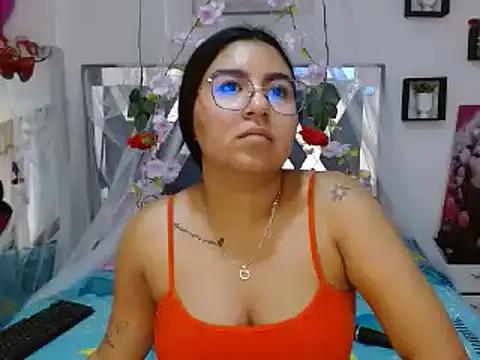 katyevans14 from StripChat is Freechat