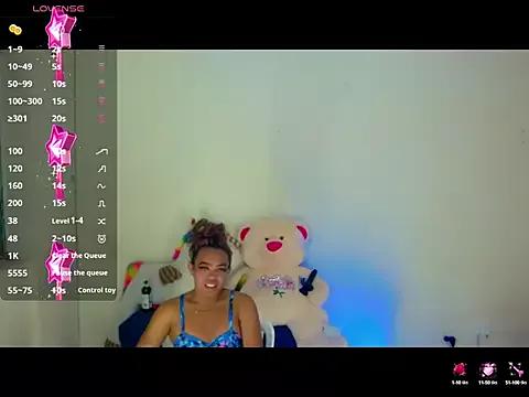 KayleighDreams_ from StripChat is Freechat