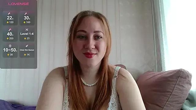 KellyCrystall from StripChat is Freechat