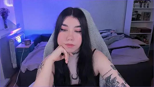 Customizable and immersive - Activate your taste buds and check-out our delicious choice of bondage cams streams with excited models getting their amazing bodies screwed with their beloved sex toys.