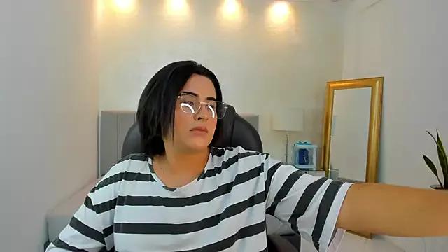 kendall_roous from StripChat is Freechat