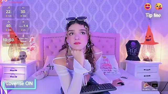 kendallspears_1 from StripChat is Freechat