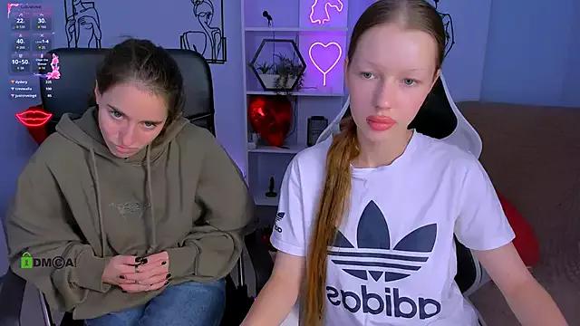 khloebeauty from StripChat is Freechat