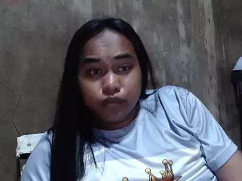 khloelovesyou from StripChat is Freechat