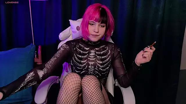 Customizable and immersive - Activate your taste buds and check-out our delicious choice of bondage cams streams with excited models getting their amazing bodies screwed with their beloved sex toys.