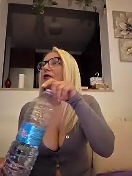 Customizable and immersive - Activate your taste buds and check-out our delicious choice of bondage cams streams with excited models getting their amazing bodies screwed with their beloved sex toys.