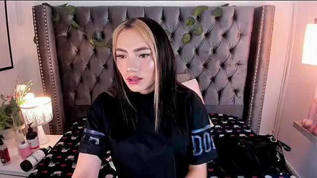 Customizable and immersive - Activate your taste buds and check-out our delicious choice of bondage cams streams with excited models getting their amazing bodies screwed with their beloved sex toys.