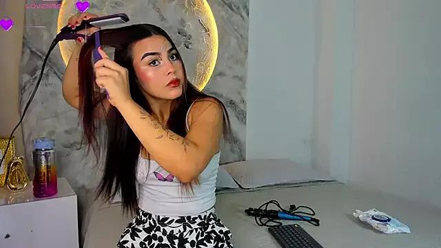 KimberlyLoren from StripChat is Freechat